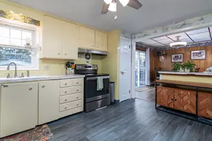 54 Ansonia Rd, Warwick, RI 02889 - Photo 13