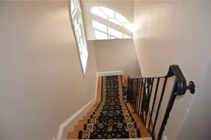 15 Halsey St, Newport, RI 02840 - Photo 17