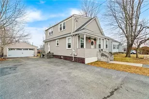 6 Dexter St, Johnston, RI 02919 - Photo 3
