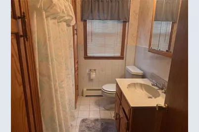 26 Callender Avenue, East Providence, RI 02914 - Photo 5