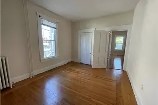 26 Ayrault St, Newport, RI 02840 - Photo 17