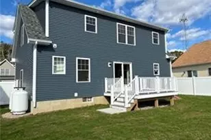 56 Vespia Ln, South Kingstown, RI 02879 - Photo 5