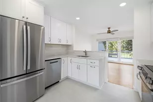 57 Clinton St, Newport, RI 02840 - Photo 3