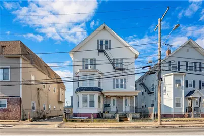 274 Lonsdale Avenue, Pawtucket, RI 02860 - Photo 1