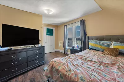 274 Lonsdale Avenue, Pawtucket, RI 02860 - Photo 13