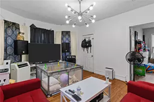 36 Eudora St, Providence, RI 02903 - Photo 5