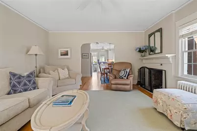 94 Ruggles Avenue, Newport, RI 02840 - Photo 5