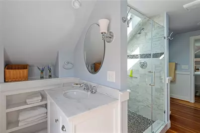 94 Ruggles Avenue, Newport, RI 02840 - Photo 15