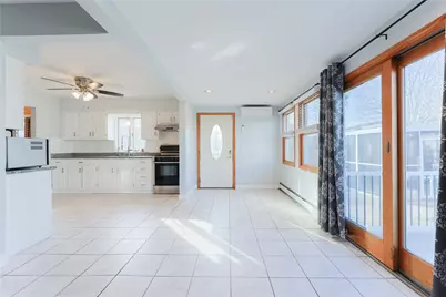 1187 Broadway, East Providence, RI 02914 - Photo 11