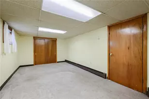 1187 S Broadway, East Providence, RI 02914 - Photo 37