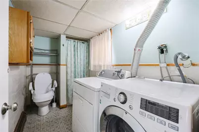 1187 Broadway, East Providence, RI 02914 - Photo 39