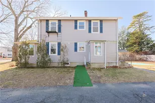 165 Haswill St, Warwick, RI 02889 - Photo 3