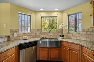 15 Nipmuc Trail, North Providence, RI 02904 - Photo 11