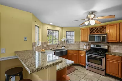 15 Nipmuc Trail #A, North Providence, RI 02904 - Photo 9