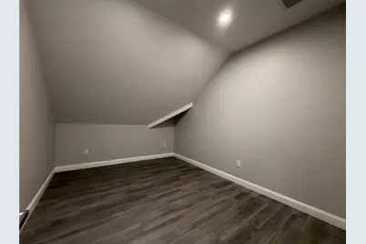 2 Peter Road, Bristol, RI 02809 - Photo 5