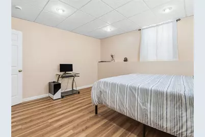 64 Brookdale Boulevard, Pawtucket, RI 02861 - Photo 29