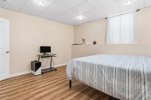 64 Brookdale Blvd, Pawtucket, RI 02861 - Photo 29