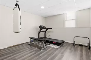 64 Brookdale Blvd, Pawtucket, RI 02861 - Photo 27