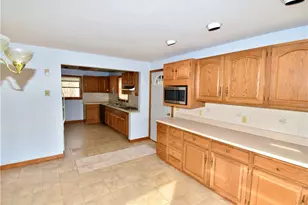 10 Joanth Terrace, Westerly, RI 02891 - Photo 5