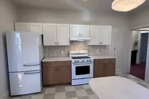 150 Lancaster St, Providence, RI 02906 - Photo 3