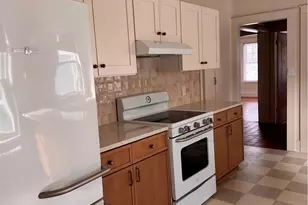 150 Lancaster St, Providence, RI 02906 - Photo 7