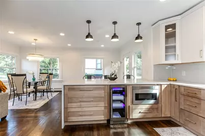 126 Columbia Avenue, Cranston, RI 02905 - Photo 5