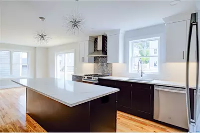 212 St Louis Avenue, Woonsocket, RI 02895 - Photo 7