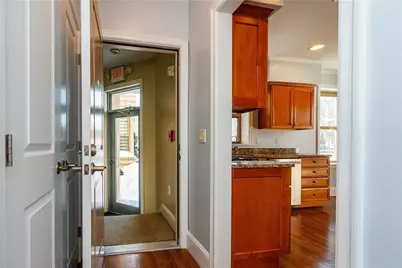 1180 Narragansett Boulevard #B1, Cranston, RI 02905 - Photo 21