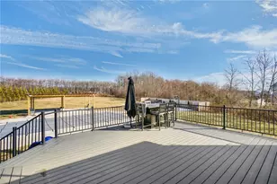 1275 Seven Mile Rd, Cranston, RI 02831 - Photo 37