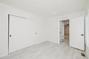 1346 Newport Ave, Attleboro, MA 02703 - Photo 17