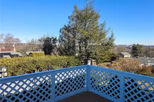 27 Aurelia Dr, Providence, RI 02909 - Photo 27