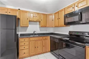 2 Angle St, Lincoln, RI 02838 - Photo 3