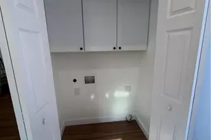 57 Gould St, Newport, RI 02840 - Photo 3