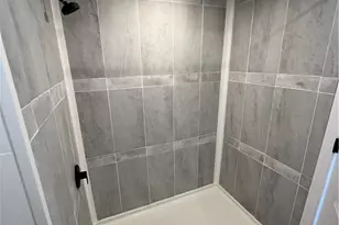 57 Gould St, Newport, RI 02840 - Photo 5