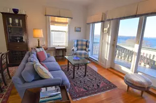 35 Chastellux Ave, Newport, RI 02840 - Photo 7