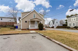 139 Stanton Ave, East Providence, RI 02915 - Photo 15