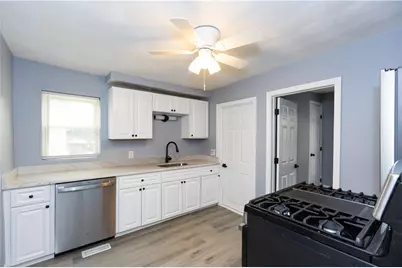 139 Stanton Avenue, East Providence, RI 02915 - Photo 1