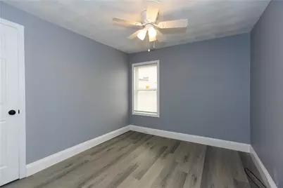 139 Stanton Avenue, East Providence, RI 02915 - Photo 5