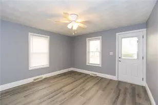 139 Stanton Ave, East Providence, RI 02915 - Photo 9