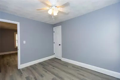 139 Stanton Avenue, East Providence, RI 02915 - Photo 7