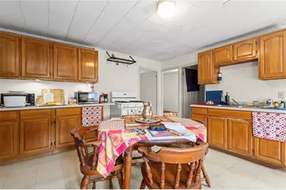 134 Duke Street, East Greenwich, RI 02818 - Photo 19