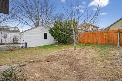 326 Beckwith Street, Cranston, RI 02910 - Photo 27