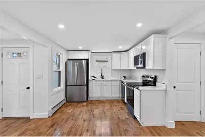 326 Beckwith Street, Cranston, RI 02910 - Photo 5