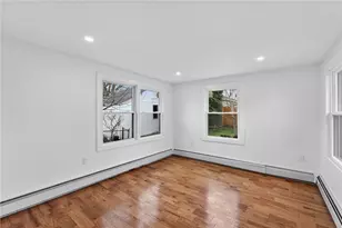 326 Beckwith St, Cranston, RI 02910 - Photo 19