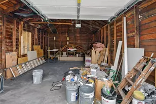 326 Beckwith St, Cranston, RI 02910 - Photo 29