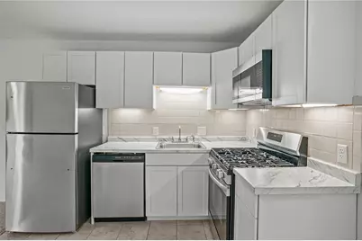 3940 Post Road #26, Warwick, RI 02886 - Photo 5