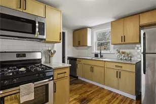 6 Field Ave, West Warwick, RI 02893 - Photo 5