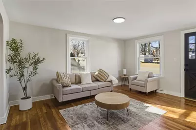 6 Field Avenue, West Warwick, RI 02893 - Photo 3