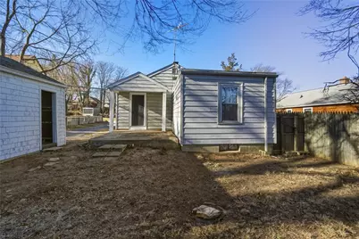 6 Field Avenue, West Warwick, RI 02893 - Photo 21