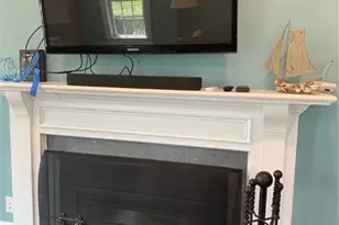 86 Carroll Ave, Newport, RI 02840 - Photo 11